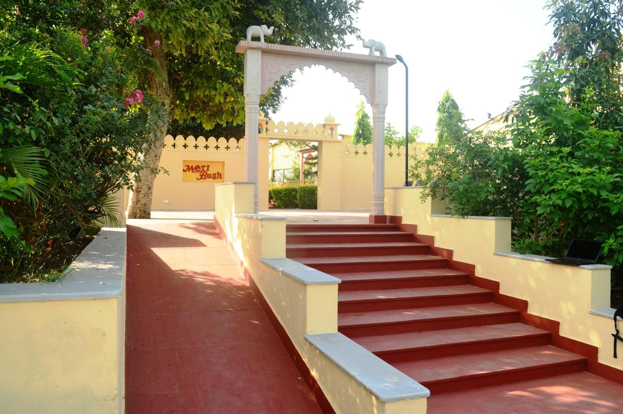 فندق Motibagh ساواي مادهوبور المظهر الخارجي الصورة